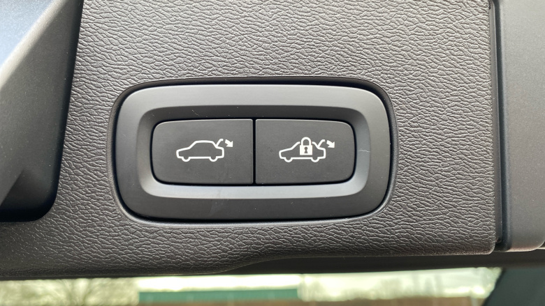 Volvo Xc60 2.0 B4D Inscription 5dr AWD Geartronic Diesel Estate